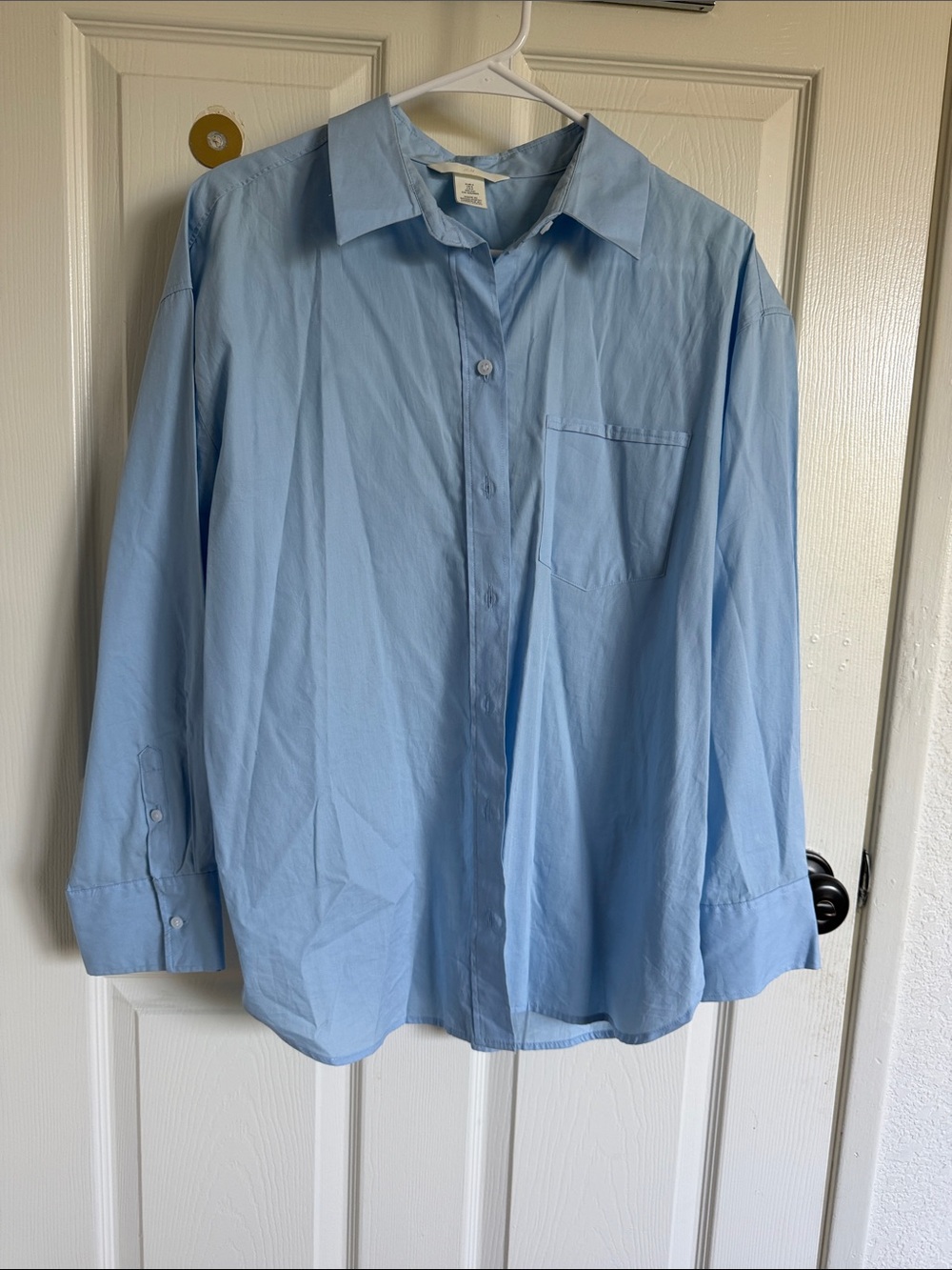 H&M Women’s Light Blue Cotton Button-Up Shirt Size S